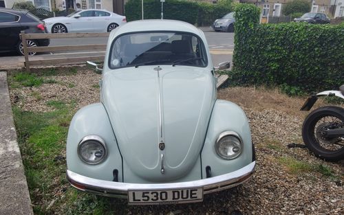 1994 Volkswagen Beetle (picture 1 of 10)