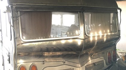 1970’s Vickers Gypsy Flash Showmans Trailer Caravan