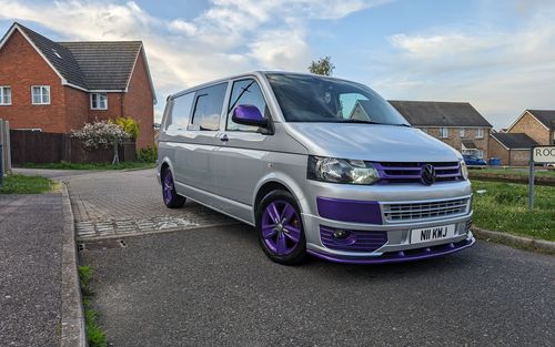 VW T5 Campervan (picture 1 of 23)
