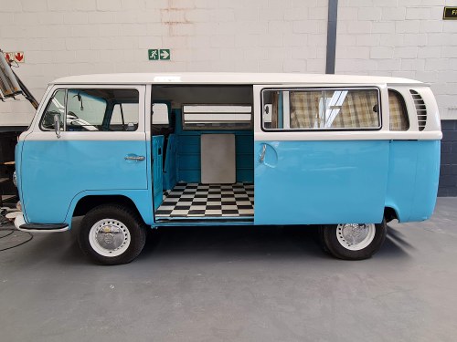 1971 Bay Window T2 Westfalia Crossover RHD
