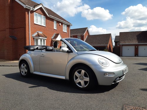 2005 Volkswagen Beetle