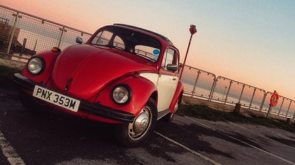 1974 Volkswagen Beetle (Jeans Registry)