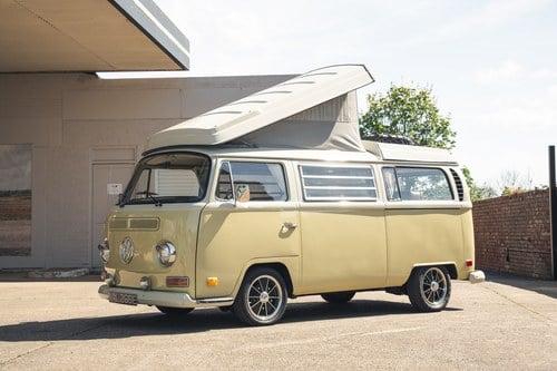 1970 PRICE DROP Volkswagen Type 2 Bay Window Westfalia Campervan VENDIDO