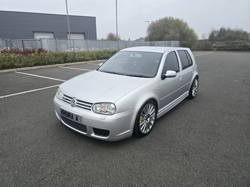 2003 Volkswagen Golf Mark 4 R32