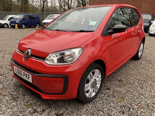 2016 Volkswagen Up! Beat