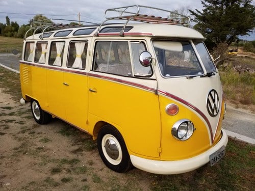 VOLKSWAGEN Combi T1 23 fenêtres décou - 1975 For Sale