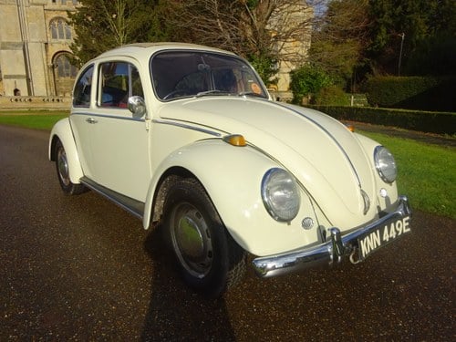 1967 Volkswagen Beetle 1300, flat screen metal dash. For Sale