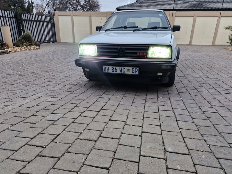 1988 Volkswagen Jetta - 2 1988 Volkswagen Jetta - 2