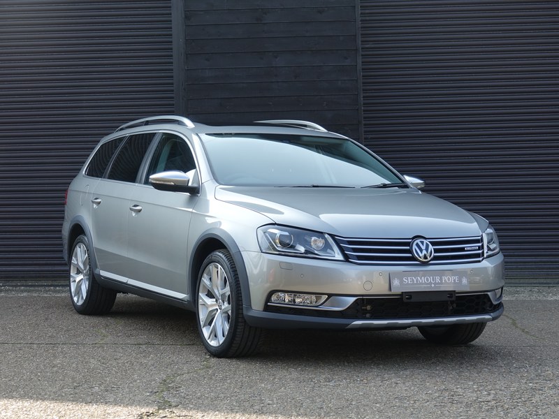 Volkswagen Passat 2.0 TFSI Alltrack 4WD Estate 34,000 miles