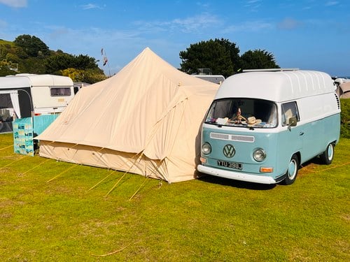 Vw t2 bay window high top, complete setup with dubpod ect
