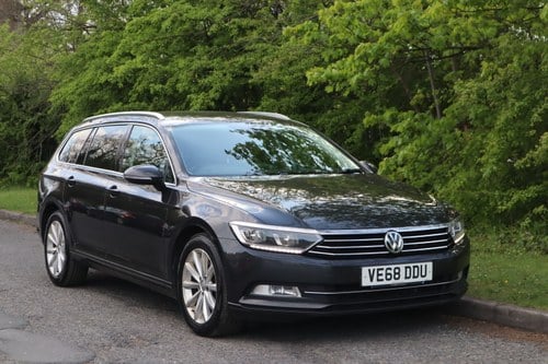 2018 VOLKSWAGEN PASSAT 2.0 TDI SE Business 5dr NAV +ULEZ Kaufen Bei