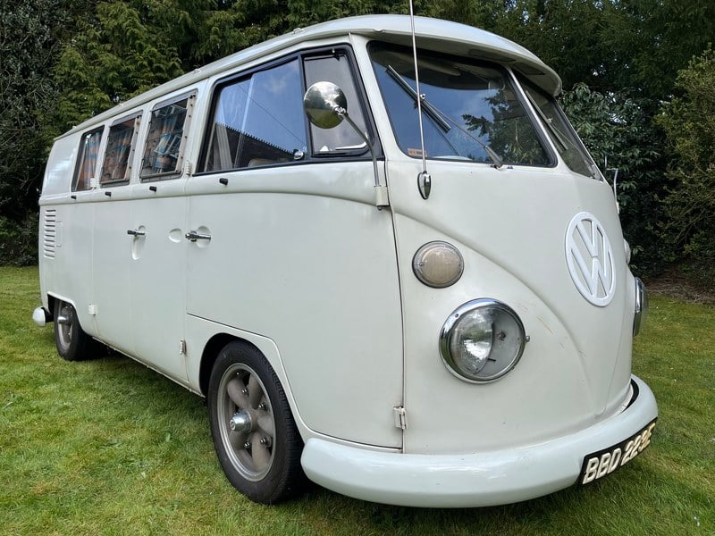 Rapid Classics: Eine Suche. Alle Oldtimer. 11 » Rapid Classics: Eine Suche. Alle Oldtimer. VW Split Screen Westfalia SO42 Camper