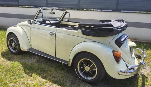 VOLKSWAGEN Coccinelle Cabriolet - 1974 Kaufen Bei