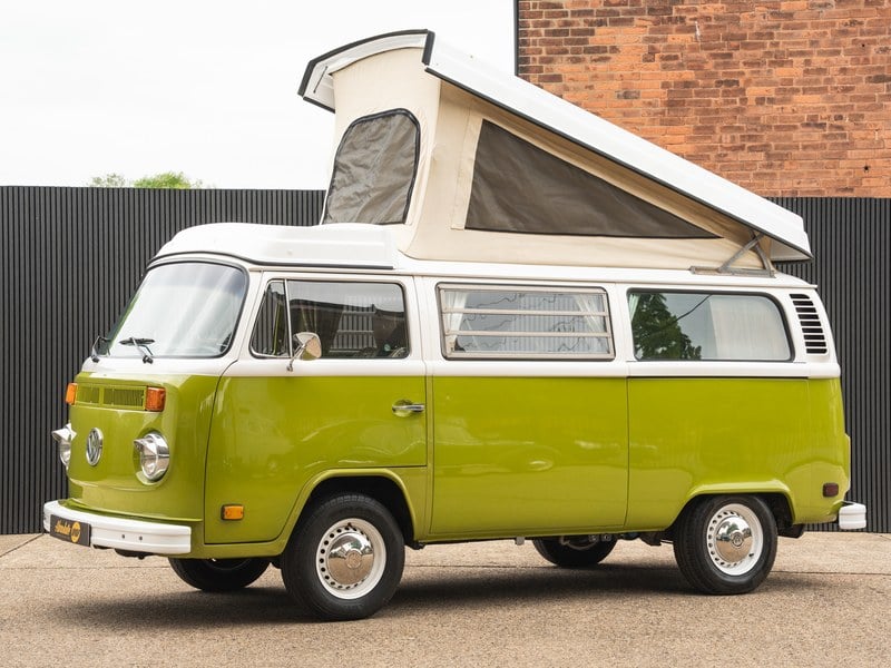 Volkswagen Type 2 T2 Westfalia Campmobile Camper Van