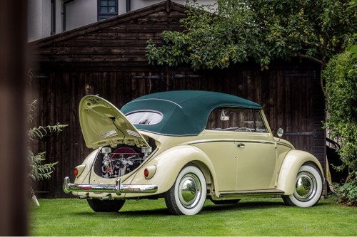 1959 Volkswagen Beetle Square Window 1200