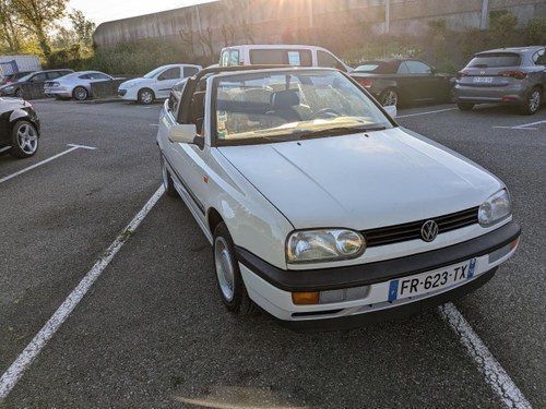 VOLKSWAGEN Golf Golf cabriolet carat - 1994 À venda