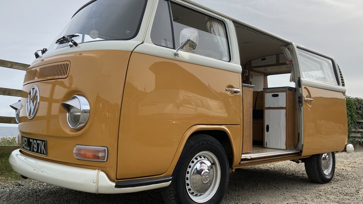 Devom Moon Raker 1972 Volkswagen Devon Moonraker Camper Orange Manual, 4 speed Right ...