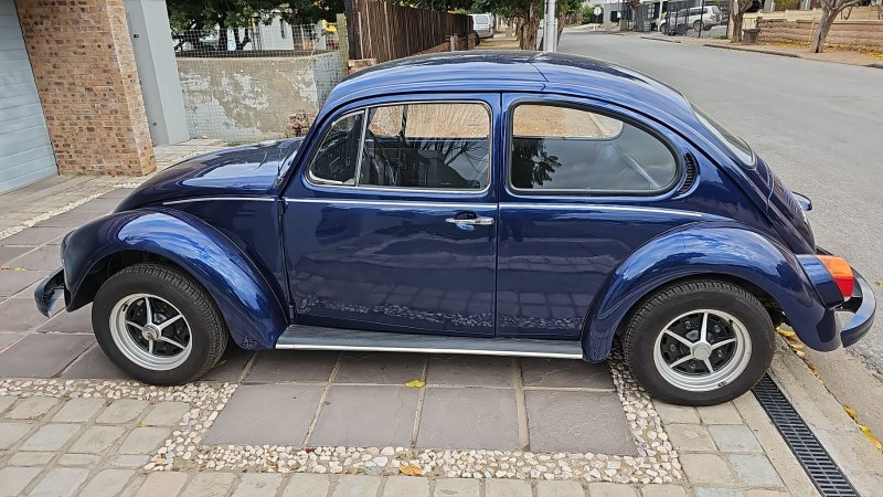 VW KÄFER BEETLE Baja Bug 1975 bleu véhicule miniature S1809601 Solido 1 VW KÄFER BEETLE Baja Bug 1975 bleu véhicule miniature S1809601 Solido 1