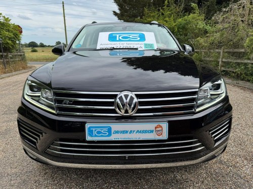 2016 VW Touareg R-Line Plus TDI AWD 8-Speed 260bhp/550Nm SOLD