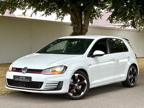 2016 VOLKSWAGEN GOLF 2.0 TSI BlueMotion Tech GTI DSG Euro 6 A vendre