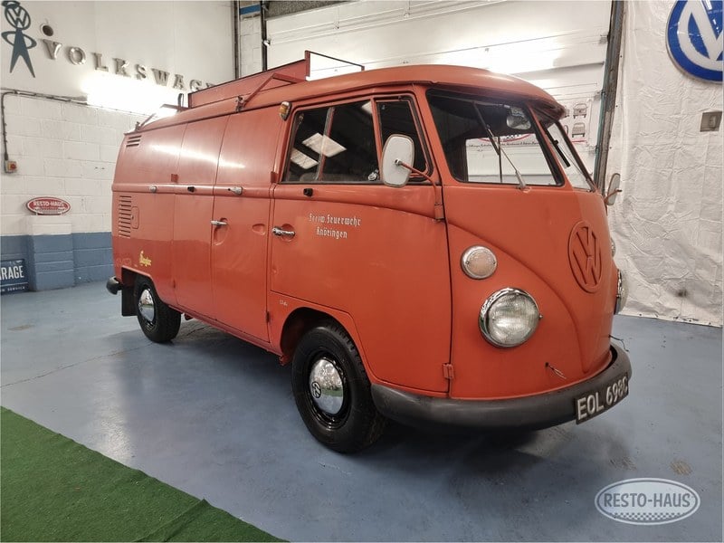 LHD Split Screen 'Fire Bus'