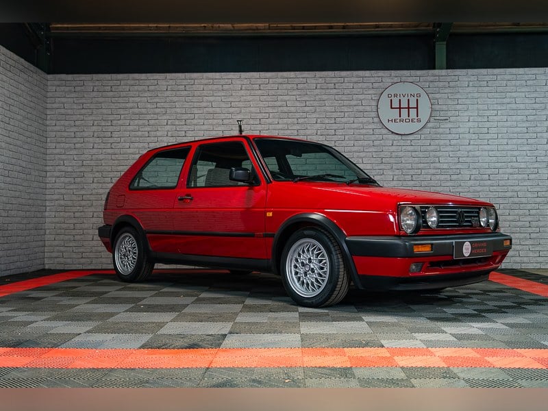Incredible Fully Restored Volkswagen Golf GTI 16v 3 Door
