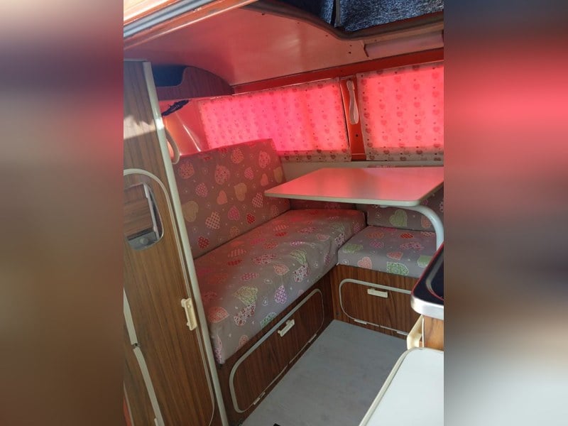 1972 Volkswagen Type 2 T2