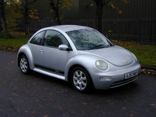 2003 VW New Beetle (A5) 2.0 Petrol Manual Hatch (ULEZ) Low miles! A vendre