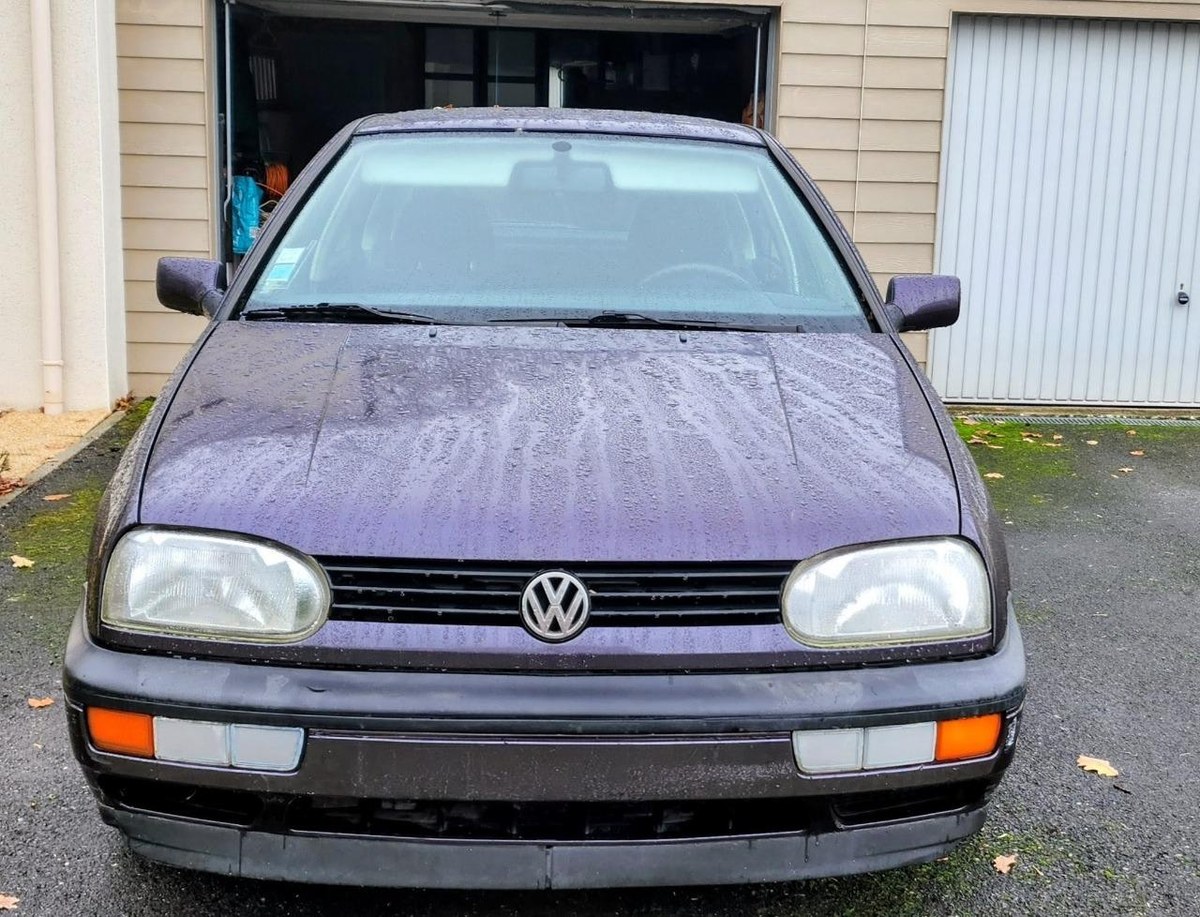 1992 Volkswagen Golf Purple Manual, 5 speed Left Hand Drive in Joué-lès ...