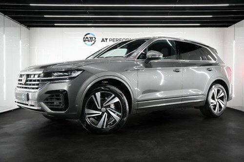 2019 VOLKSWAGEN TOUAREG 3.0 TDI V6 R-Line Tech SUV 5dr Diese En Venta