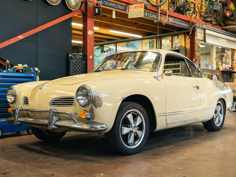 1965 Volkswagen Karmann Ghia