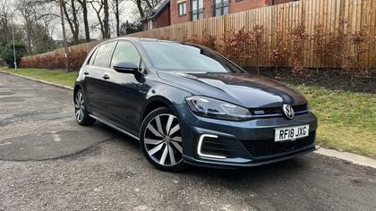 Volkswagen Golf GTE