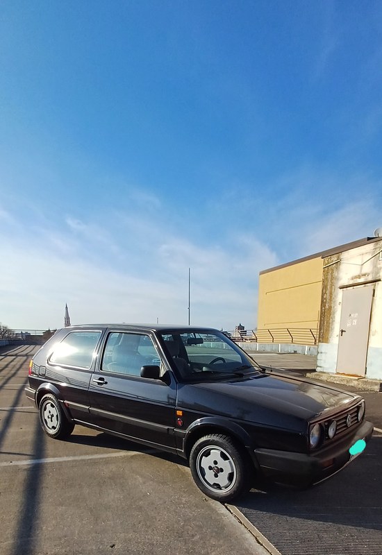 1990 Volkswagen Golf - 1 1990 Volkswagen Golf - 1