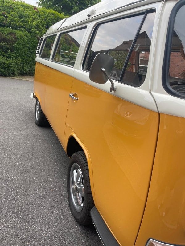 1972 Volkswagen Campmobile - 2 1972 Volkswagen Campmobile - 2
