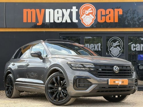 2023 VOLKSWAGEN TOUAREG Black Edition En Venta