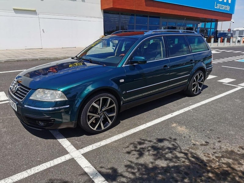 2002 Volkswagen Passat - 1 2002 Volkswagen Passat - 1