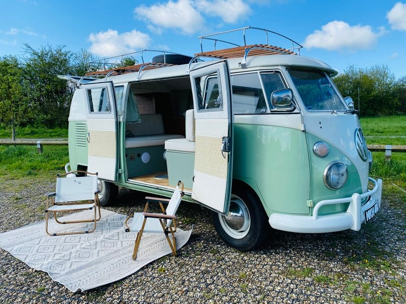 1967 Volkswagen Type 2 - 2 1967 Volkswagen Type 2 - 2