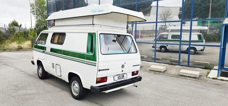 1984 Volkswagen Type 2 - 2 1984 Volkswagen Type 2 - 2