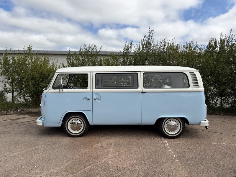 1973 Volkswagen Transporter - 1 1973 Volkswagen Transporter - 1