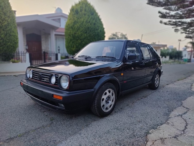 1990 Volkswagen Golf - 1 1990 Volkswagen Golf - 1