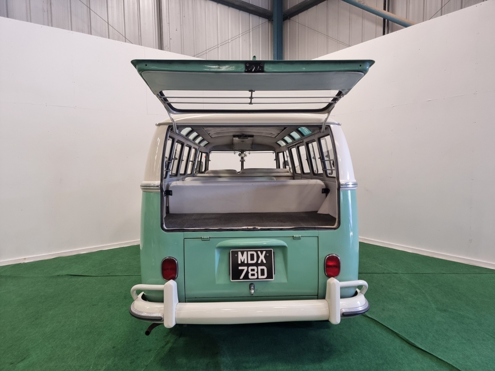 21 Window Microbus Deluxe Samba 1966 LHD Splitscreen, foto 5