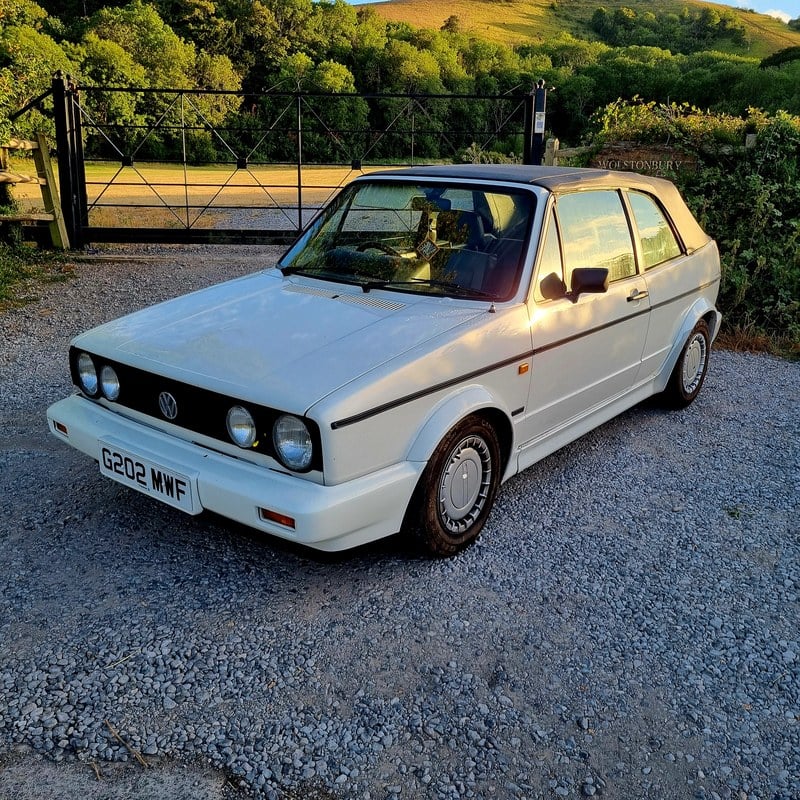 1990 Volkswagen Golf - 1 1990 Volkswagen Golf - 1