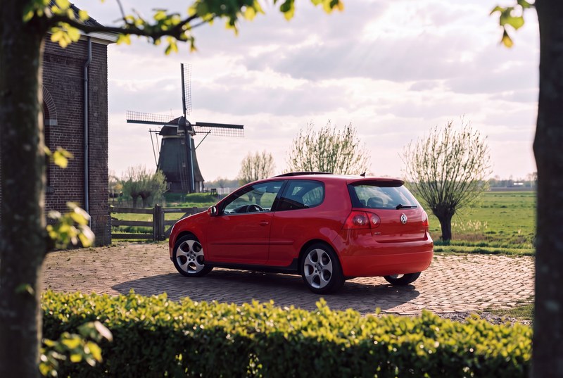 2006 Volkswagen Golf - 2 2006 Volkswagen Golf - 2