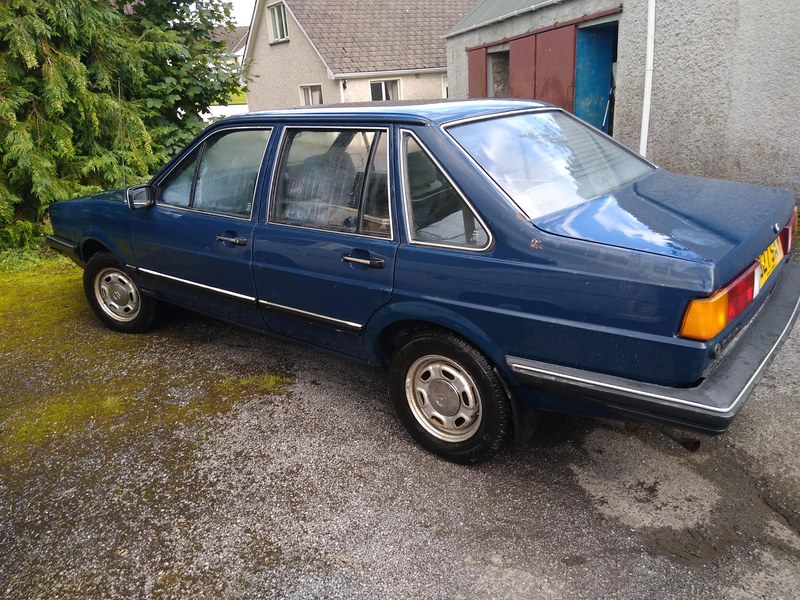 1985 Volkswagen Santana - 2 1985 Volkswagen Santana - 2
