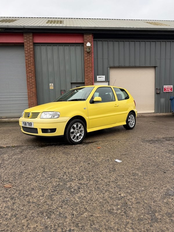 2001 Volkswagen Polo - 2 2001 Volkswagen Polo - 2