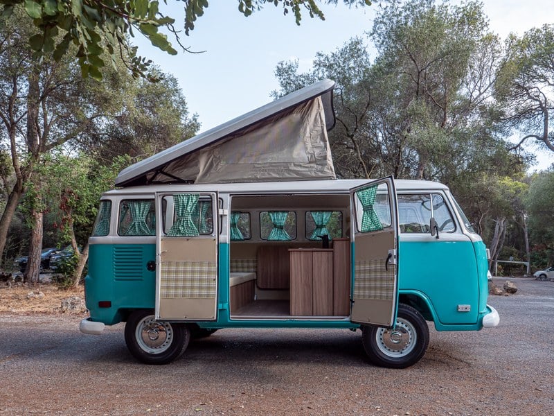 1990 Volkswagen Type 2 - 1 1990 Volkswagen Type 2 - 1