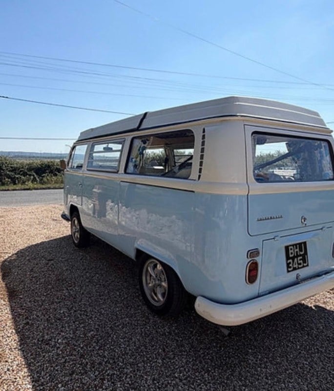 1971 Volkswagen Type 2 - 2 1971 Volkswagen Type 2 - 2