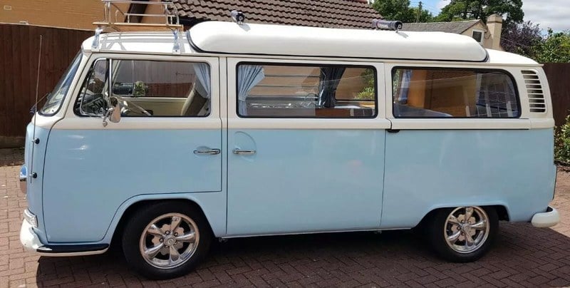 1971 Volkswagen Type 2 - 1 1971 Volkswagen Type 2 - 1
