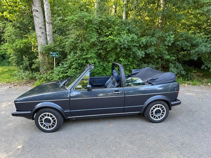 1985 Volkswagen Golf - 1 1985 Volkswagen Golf - 1