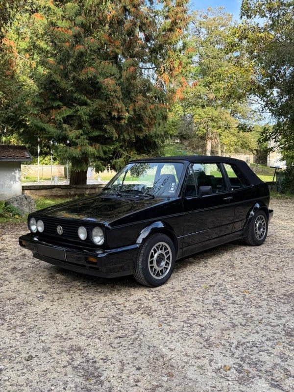1989 Volkswagen Golf - 1 1989 Volkswagen Golf - 1